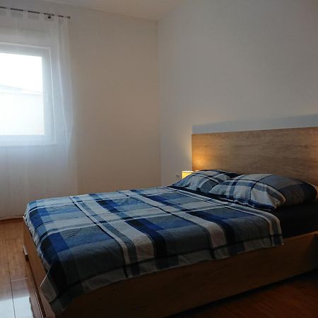 West Star Apartment Traù Esterno foto