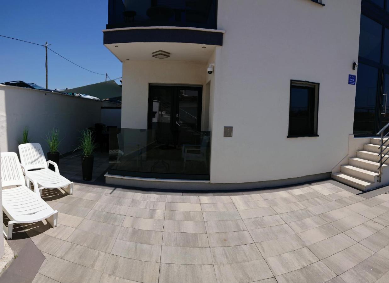 West Star Apartment Traù Esterno foto