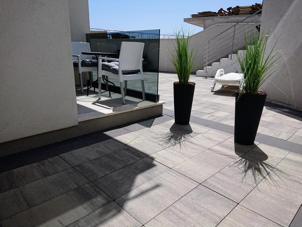 West Star Apartment Traù Esterno foto